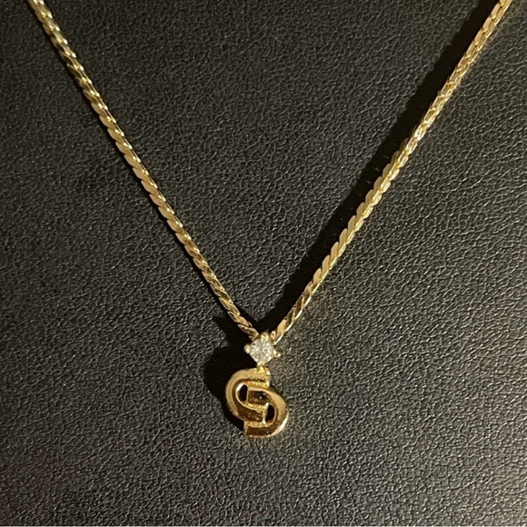 Christian Dior necklace EUC - Picture 2 of 4